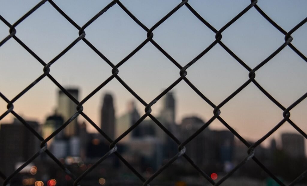 Commercial chain link security fence