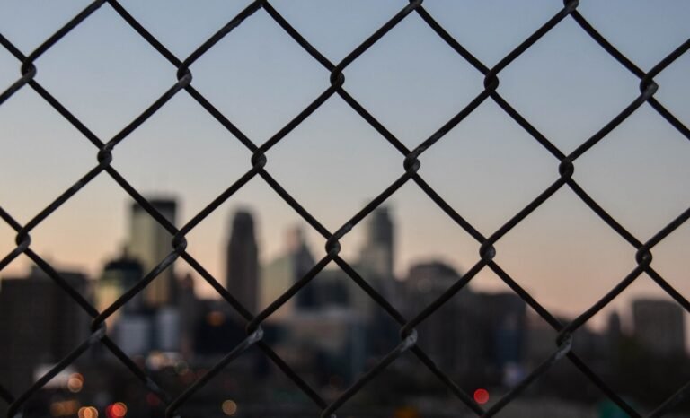 Commercial chain link security fence